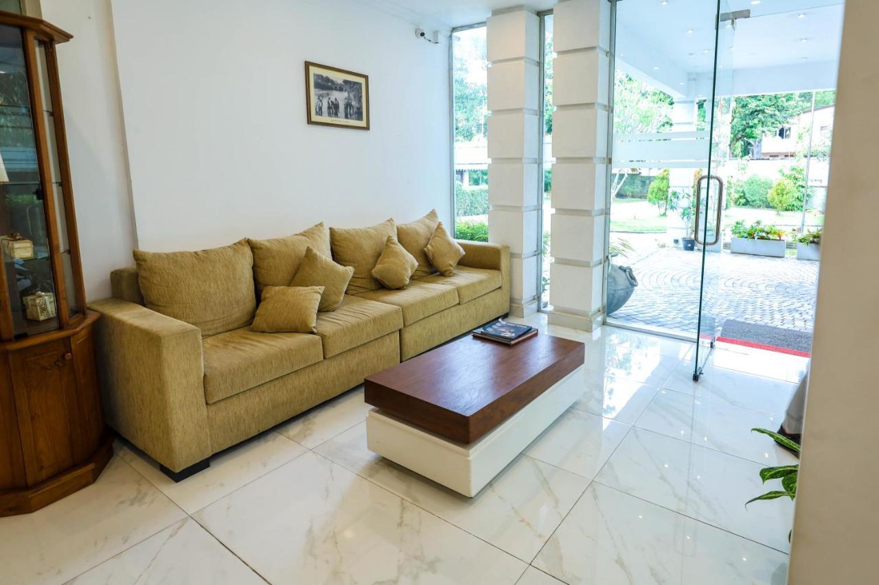 Hotel Ganthera Kandy Eksteriør billede
